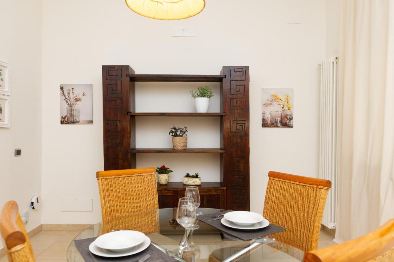 Internotre Luxury Apartment Bari Exterior photo