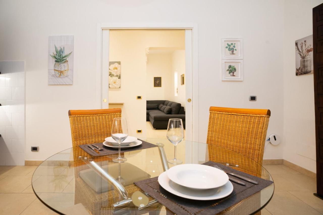 Internotre Luxury Apartment Bari Exterior photo